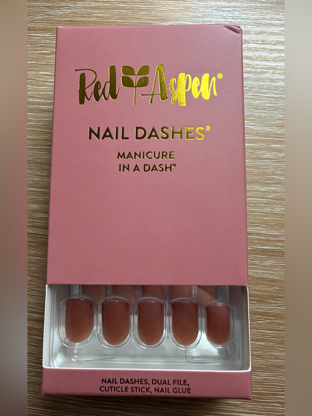 Red Aspen - Mauvelous Madelyn - Press On Nails Kit - NEW! Short Square - Nude